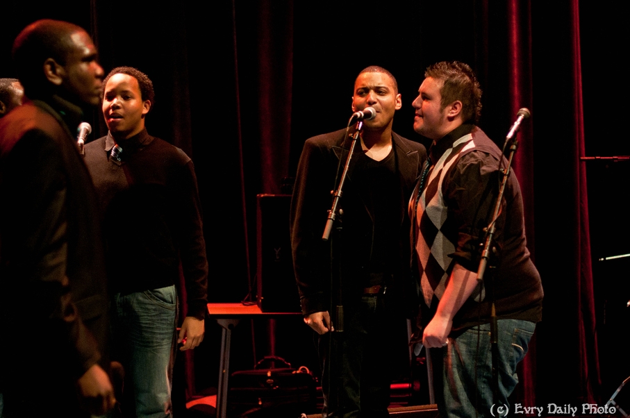 Evry Daily Photo - Telethon Evry 2010 - Concert Evry University Gospel - large - 5243991536.jpg